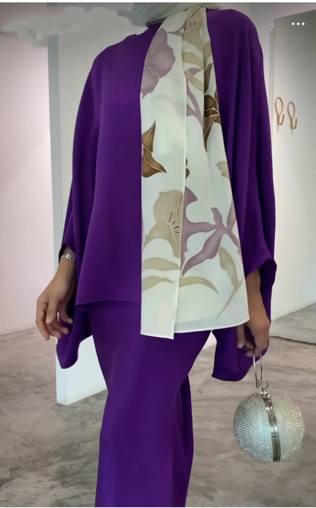 Asya - Elegantes Kleid aus der American Pearl Kollektion